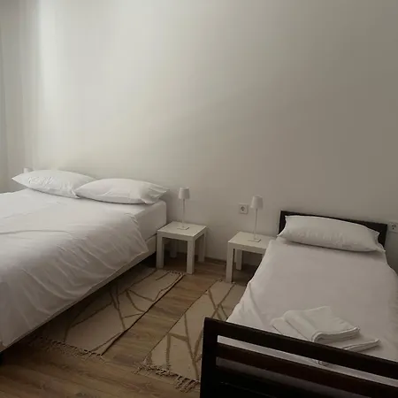 Aryan Quarto em Acomodações Particulares