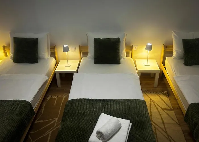 Ostanak kod kuće Aryan