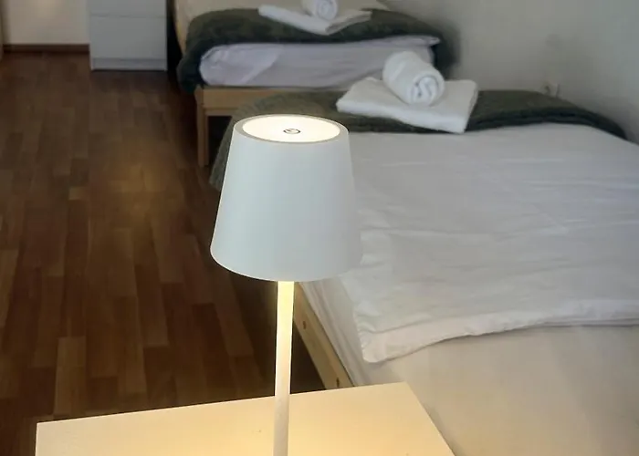 Aryan Ostanak kod kuće Porec