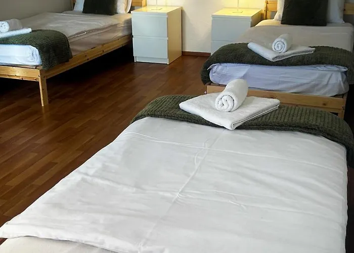 Aryan Ostanak kod kuće Porec