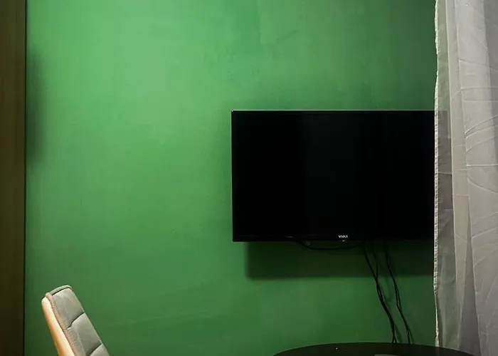 Aryan Ostanak kod kuće Porec